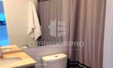 DEPARTAMENTO AMOBLADO CON 1D + 1B Y TERRAZA. CERCANO A METRO