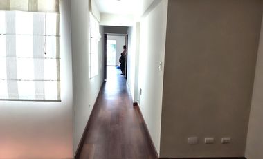 Alquiler de amplio departamento, 175 m² + estacionamiento doble – Surco