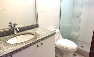 Alquiler de amplio departamento, 175 m² + estacionamiento doble – Surco