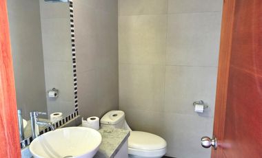 Alquiler de amplio departamento, 175 m² + estacionamiento doble – Surco