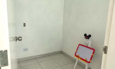 Alquiler de amplio departamento, 175 m² + estacionamiento doble – Surco