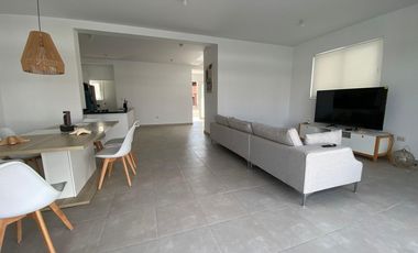 Alquiler de Casa en Cañete