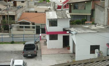 Casa y Terreno en Venta, Av Elisa Mariño, Guaranda, IriR