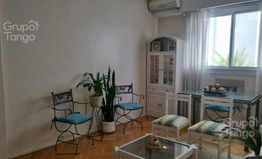 Venta Departamento 3 Ambientes en Caballito Edificio de Categoria Cochera