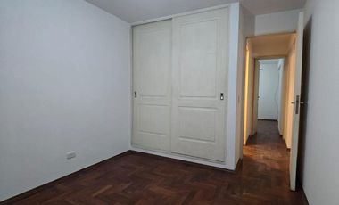 ZONA BUEN PASTOR / ITUZAINGO ESQ SAN LORENZO: 2 DORMITORIOS/ NVA CBA