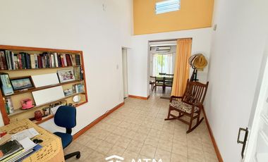 Casa en Venta Granadero Baigorria.