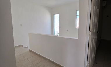 CASA DE 2 PLANTAS Y 2 HABITACIONES EN SAN PEDRO CHOLUL, MERIDA.