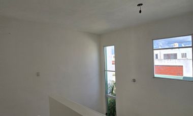 CASA DE 2 PLANTAS Y 2 HABITACIONES EN SAN PEDRO CHOLUL, MERIDA.