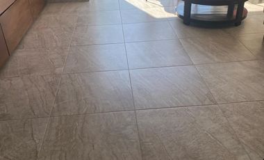 HERMOSO DEPARTAMENTO DE LUJO... AMUEBLADO, FRENTE A PLAYA EN RENTA