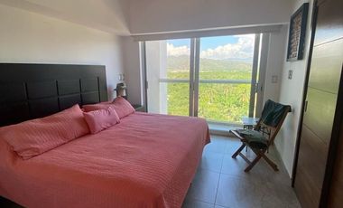 HERMOSO DEPARTAMENTO DE LUJO... AMUEBLADO, FRENTE A PLAYA EN RENTA