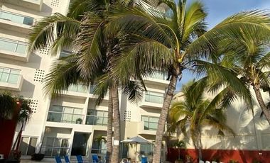 HERMOSO DEPARTAMENTO DE LUJO... AMUEBLADO, FRENTE A PLAYA EN RENTA