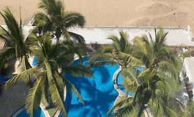 HERMOSO DEPARTAMENTO DE LUJO... AMUEBLADO, FRENTE A PLAYA EN RENTA