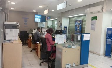 Local Comercial Metro Ñuñoa, Farmacias, Oxxo, Local comidas