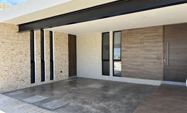 CASA EN VENTA DE UNA PLANTA EN PRIVADA FIORA, CONKAL, ENTREGA INMEDIATA.
