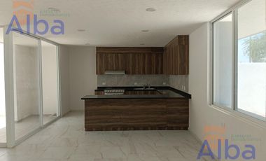 CASA EN VENTA AL NORTE NE LA PERLA NORTE