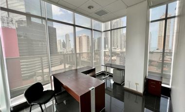 OFICINA GRANDE EN CALLE 50 MARBELLA 155MT CON DIVISIONES