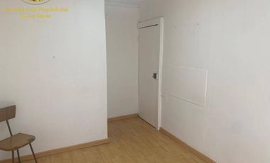 Se arrienda oficina ubicada en Calle General Velásquez, Calama.