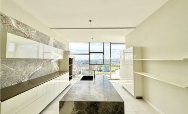 LA MAISON BY FENDI / SANTA MARIA / VENTA