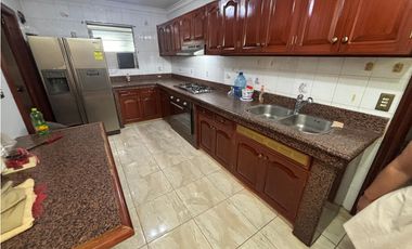 BETANIA / LAS MERCEDES / 360M / 4 HABITACION / 2 PARKING / TERRAZA