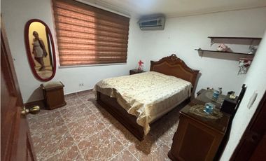 BETANIA / LAS MERCEDES / 360M / 4 HABITACION / 2 PARKING / TERRAZA