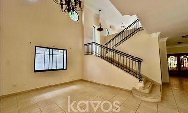 CASA EN VENTA - CAMINO DE CRUCES - ANCON