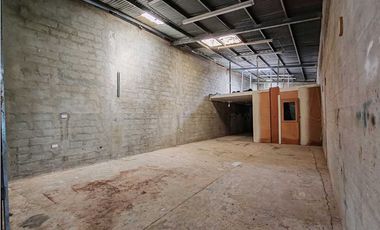 Bodega Parque lefevre Alquiler