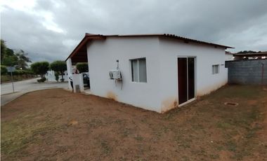 Urbanización Arboledas, Clúster Los Avellanos, La Chorrera