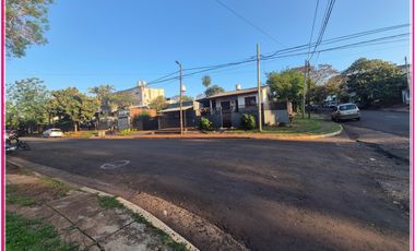 Terreno con casas a reciclar zona Hospital Madariaga
