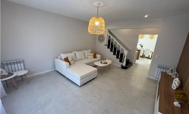 VENTA CHALET EN PH 5 AMBIENTES CON GARAGE