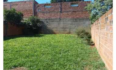 CASA EN ITAEMBE MINI ZONA AV 131 Y 178