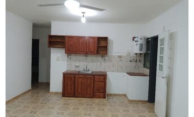 CASA EN ITAEMBE MINI ZONA AV 131 Y 178