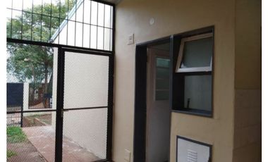 CASA EN ITAEMBE MINI ZONA AV 131 Y 178