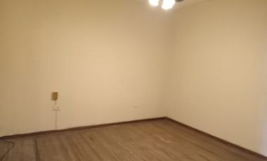 Casa PH en venta en Quilmes Centro