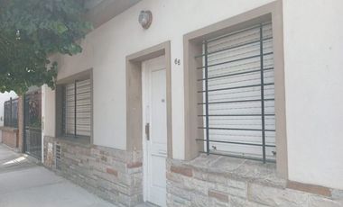 Casa PH en venta en Quilmes Centro
