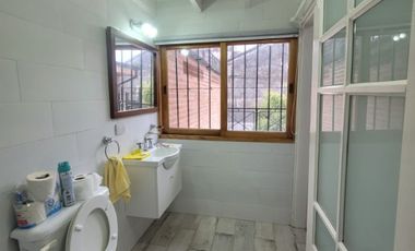 Chalet PH en venta en Bernal Centro