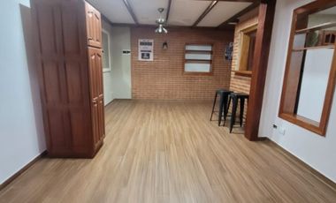 Chalet PH en venta en Bernal Centro