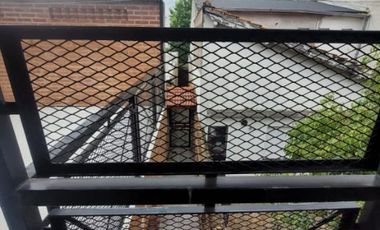 Chalet PH en venta en Bernal Centro