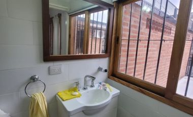 Chalet PH en venta en Bernal Centro