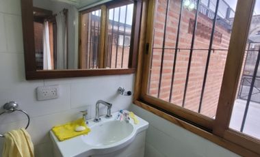 Chalet PH en venta en Bernal Centro