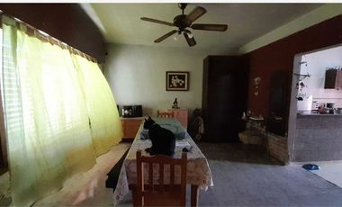 Casa en venta en Ezpeleta Oeste