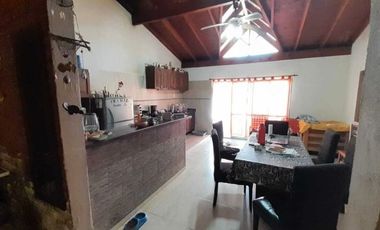 Casa en venta en Ezpeleta Oeste