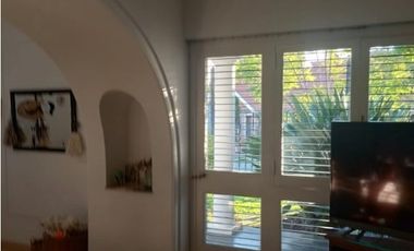 Chalet en venta en Bernal Centro