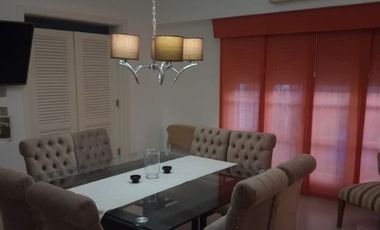 Chalet en venta en Bernal Centro