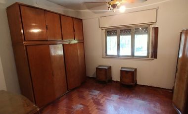 Casa en alquiler en Valentin Alsina