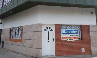 Casa PH en alquiler en San Justo