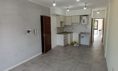 Departamento en alquiler en Villa Luzuriaga