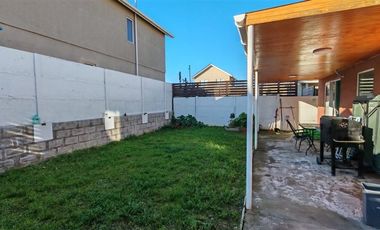 Casa en Arriendo en Victor Troncoso Muñoz