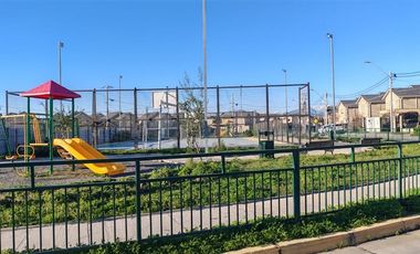 Casa en Arriendo en Victor Troncoso Muñoz