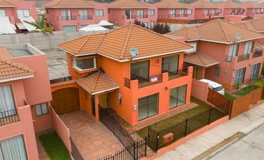 Casa en Venta en los calicantos 4460