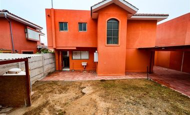 Casa en Venta en los calicantos 4460